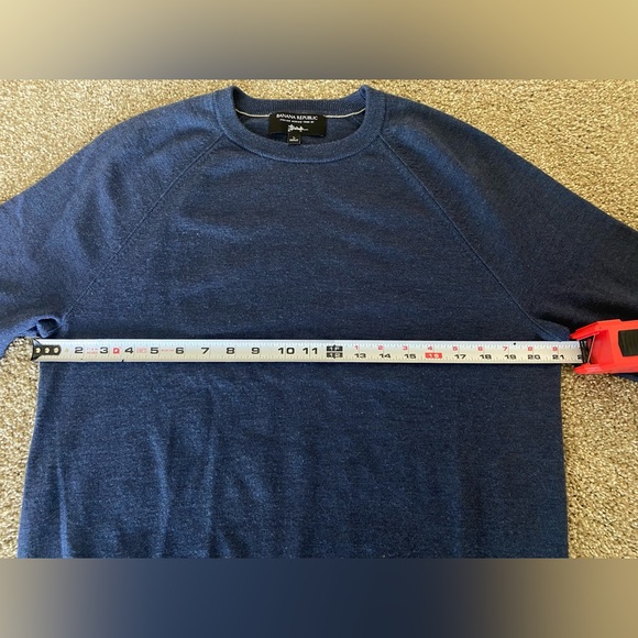 Banana Republic Wool Sweater crewneck - Picture 3 of 4